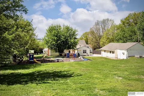 Exterior - 2616 Edwards St, Bellevue, NE 68005 photo 11 of 11