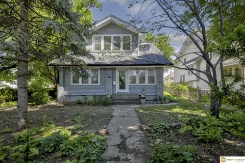 3340 Center St, Omaha, NE 68105