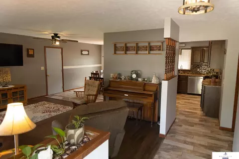 Entry Way - 625 2nd St, Hampton, NE 68843 photo 1 of 1