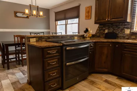 Kitchen - 625 2nd St, Hampton, NE 68843 photo 5 of 5