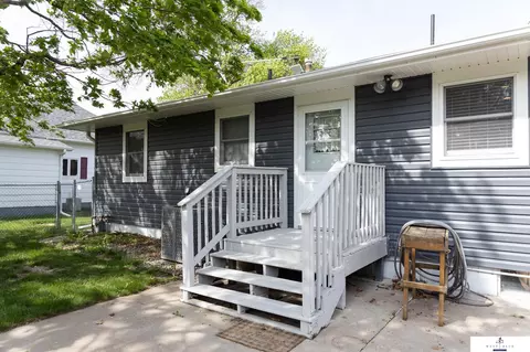 Exterior - 625 2nd St, Hampton, NE 68843 photo 8 of 11