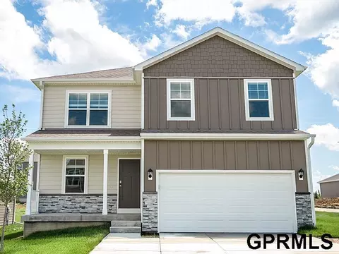 11964 S 114th Ave, Papillion, NE 68046