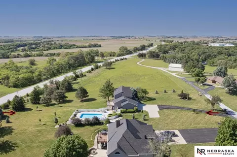 14107 W Sandhill Rd, Louisville, NE 68037