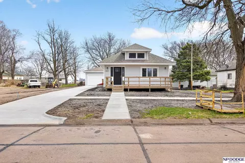 821 Oak St, North Bend, NE 68649