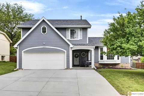 16915 Patterson Dr, Omaha, NE 68135
