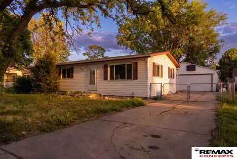 1321 W S St, Lincoln, NE 68508