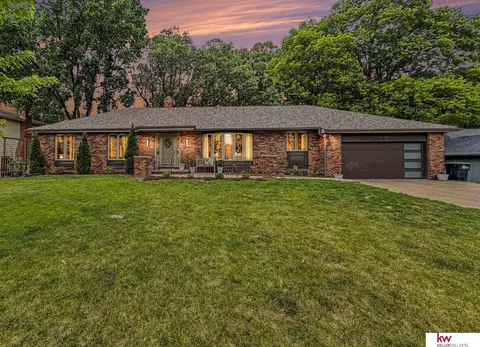 8732 N 52 Ave, Omaha, NE 68152