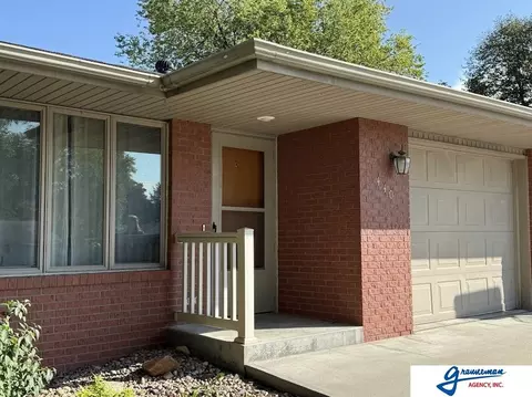 Exterior - 440 9th St, Unadilla, NE 68454 photo 1 of 5