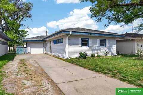 251 N Lincoln Ave, Fremont, NE 68025
