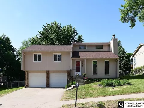 12729 Corby St, Omaha, NE 68164
