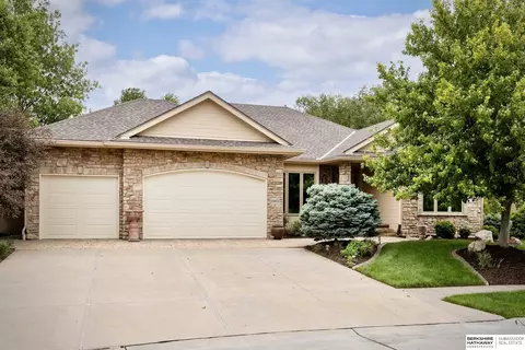 14603 Ernst St, Bennington, NE 68007