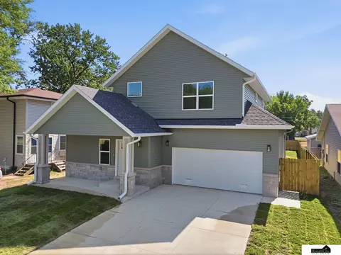 2024 N 29th St, Lincoln, NE 68503
