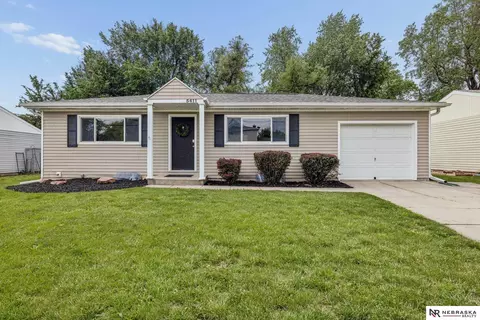 5411 Orchard St, Lincoln, NE 68504