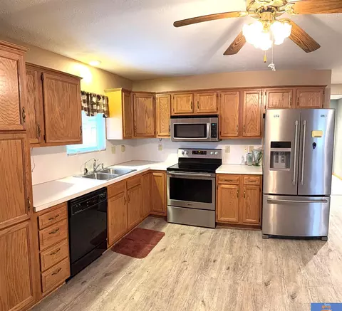 Kitchen - 1317 Bell St, Beatrice, NE 68310 photo 3 of 5