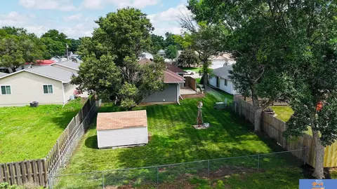 View/Area - 1317 Bell St, Beatrice, NE 68310 photo 2 of 3