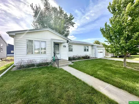 612 Lambrecht St, Beemer, NE 68716