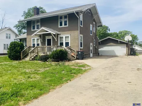 1419 N 11th St, Beatrice, NE 68310