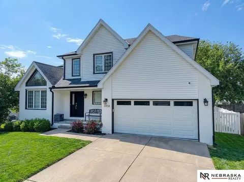 2920 Katelyn Ln, Lincoln, NE 68516