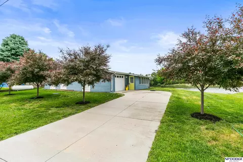3420 Big Island Rd, Fremont, NE 68025
