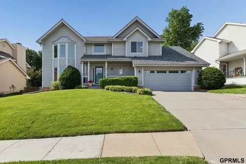 3203 Rahn Blvd, Bellevue, NE 68123