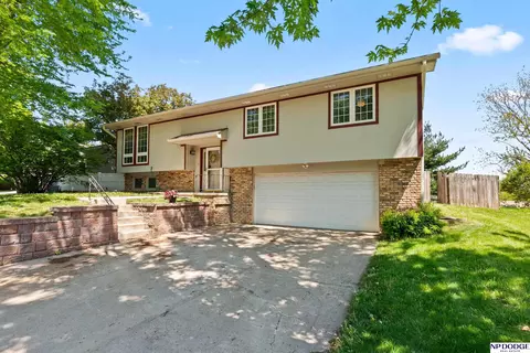 5021 S 149 St, Omaha, NE 68137