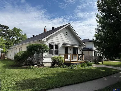 2726 Sewell St, Lincoln, NE 68502