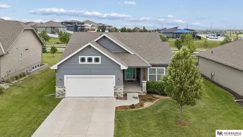 11009 S 186 Ave, Omaha, NE 68136