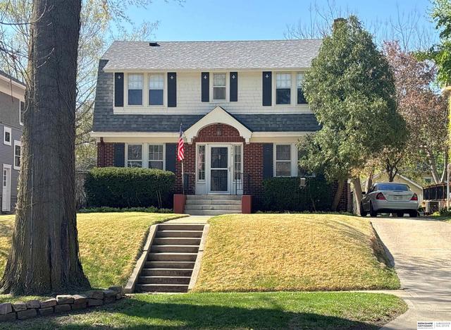 5017 Western Ave, Omaha, NE 68132