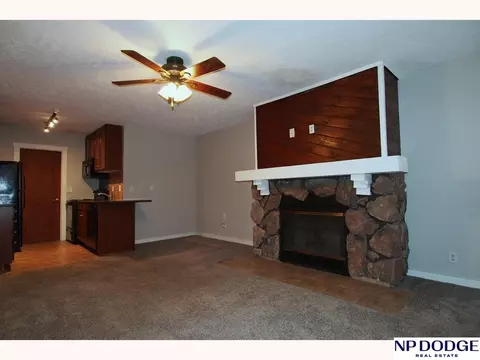 8941 Miami St #15, Omaha, NE 68134