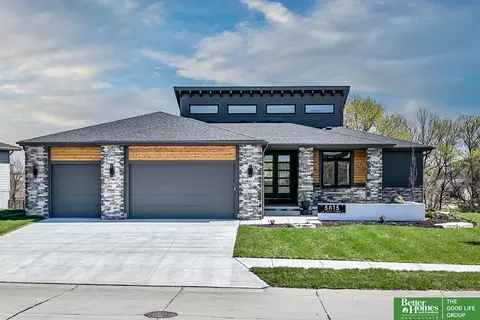 5815 N 208th St, Elkhorn, NE 68022