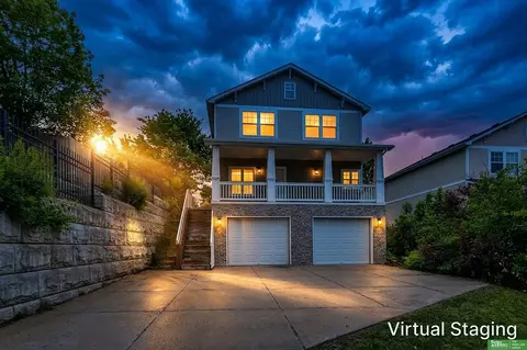 951 N 28th Ave, Omaha, NE 68131