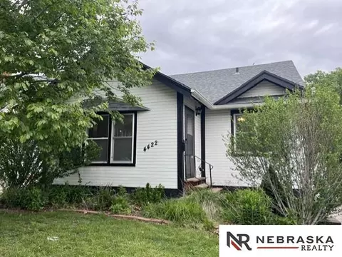 4422 Pacific St, Omaha, NE 68105