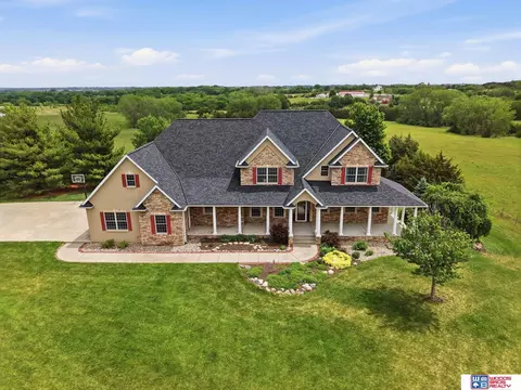 7900 S 98th St, Lincoln, NE 68526