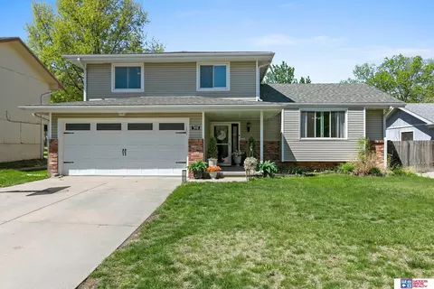 1619 SW 14th St, Lincoln, NE 68522