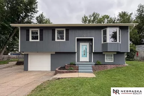 1512 James St, Plattsmouth, NE 68048