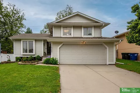 16359 Weir St, Omaha, NE 68135