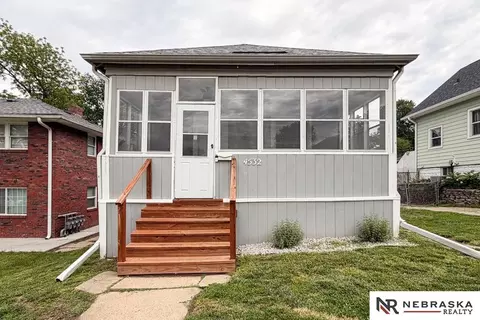 4532 Lafayette Ave, Omaha, NE 68132