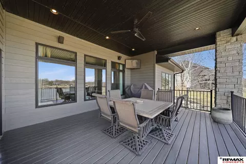 Exterior - 1310 Doyle Ln, Beatrice, NE 68310 photo 6 of 14