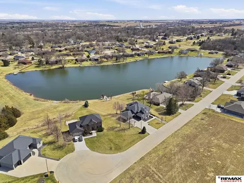 View/Area - 1310 Doyle Ln, Beatrice, NE 68310 photo 4 of 6