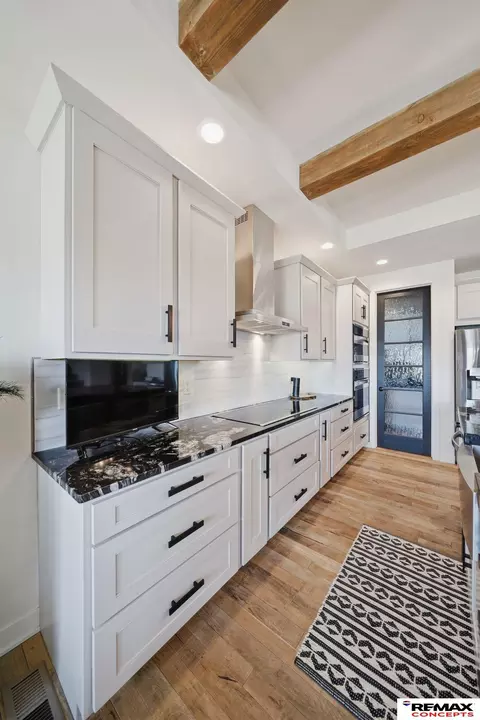Kitchen - 1310 Doyle Ln, Beatrice, NE 68310 photo 5 of 11