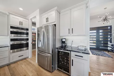 Kitchen - 1310 Doyle Ln, Beatrice, NE 68310 photo 4 of 11