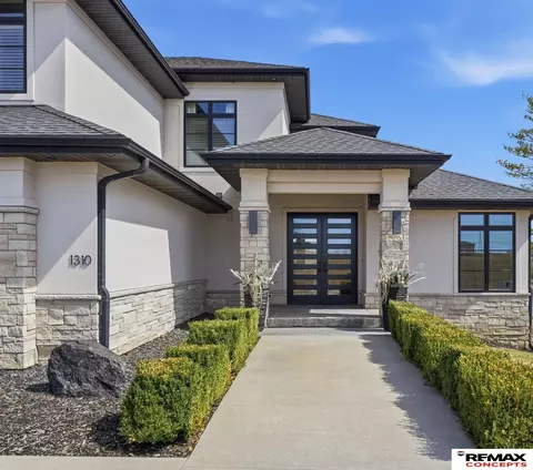 Other - 1310 Doyle Ln, Beatrice, NE 68310 photo 2 of 27