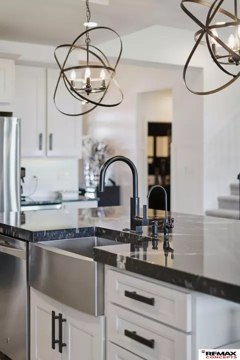 Kitchen - 1310 Doyle Ln, Beatrice, NE 68310 photo 10 of 11