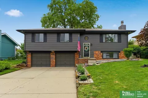 2107 Whitted Dr, Bellevue, NE 68123