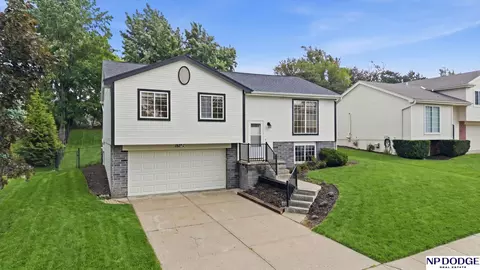 15302 Spencer St, Omaha, NE 68116