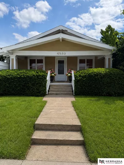 4533 Stockwell St, Lincoln, NE 68506