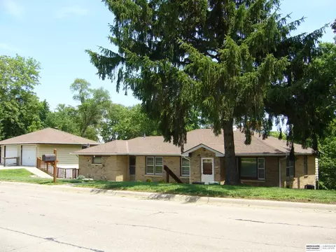 707 N Bellevue Blvd, Bellevue, NE 68005