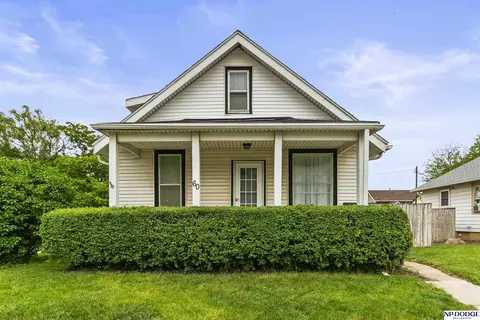 60 S Bell St, Fremont, NE 68025
