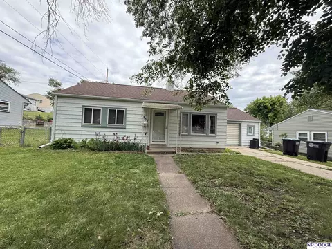 1407 N 70th Ave, Omaha, NE 68132