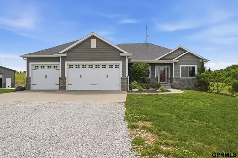 20550 SW Deer Track Cir, Martell, NE 68404